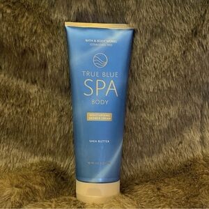 Bath & Body Works True Blue Spa Body Wash - Blue